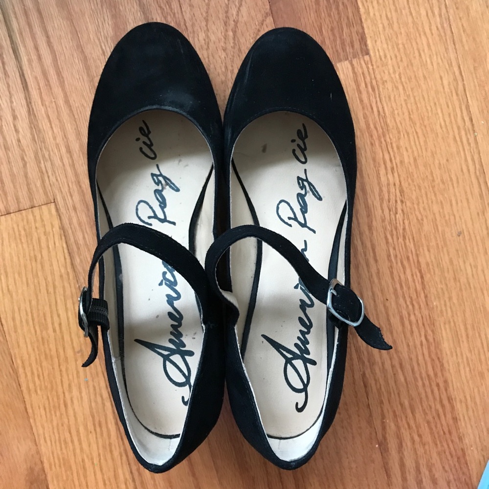 Black Wedge American Rag Shoes w Straps Size 8.5